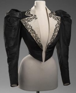 Chaqueta de John Redfern, de 1885. Fotografía de lilyabsinthe.com